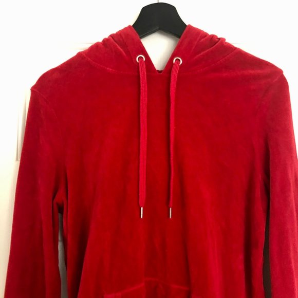 Red Velvet Hoodie - Picture 4 of 10